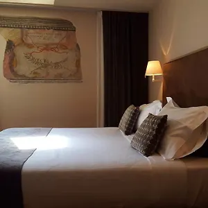 Palazzo Ai Capitani 4*, Peschiera del Garda Italy