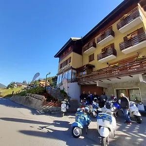 Confinale 2*, Santa Caterina Valfurva Italy