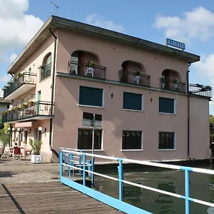 Ristorante Punta Dell'est 3*, Clusane Italy